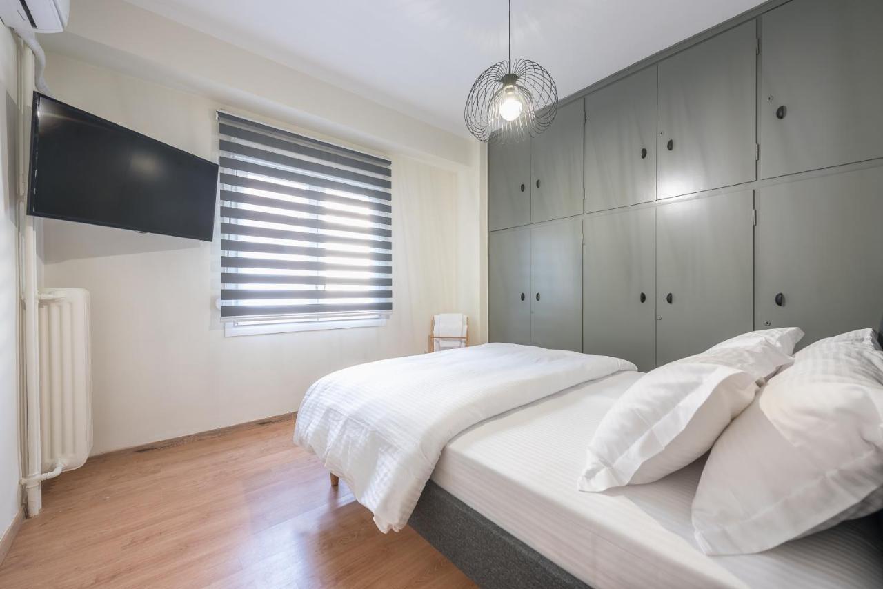 Athens Center Spacious Apartment Екстериор снимка